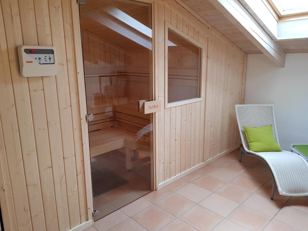Hotel Koeniger Pliening Luaran gambar
