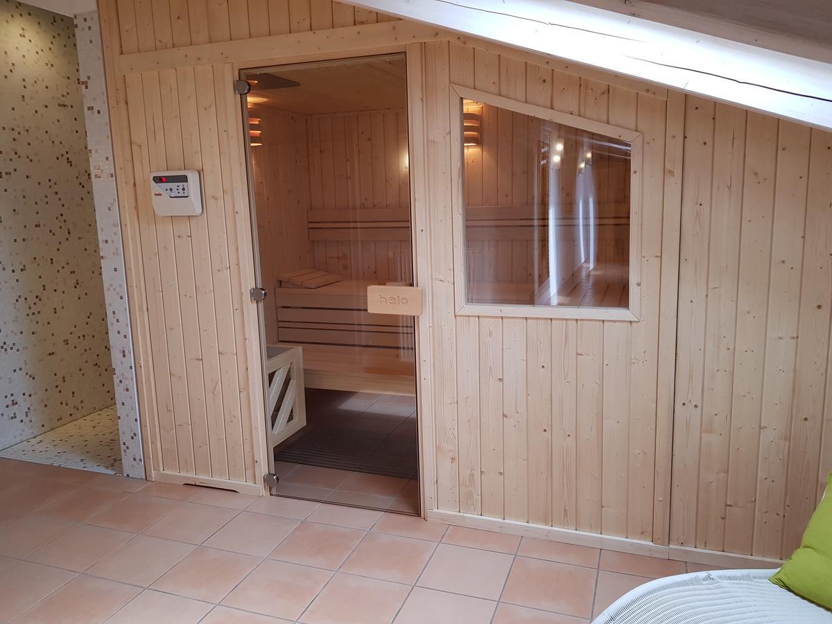 Hotel Koeniger Pliening Luaran gambar